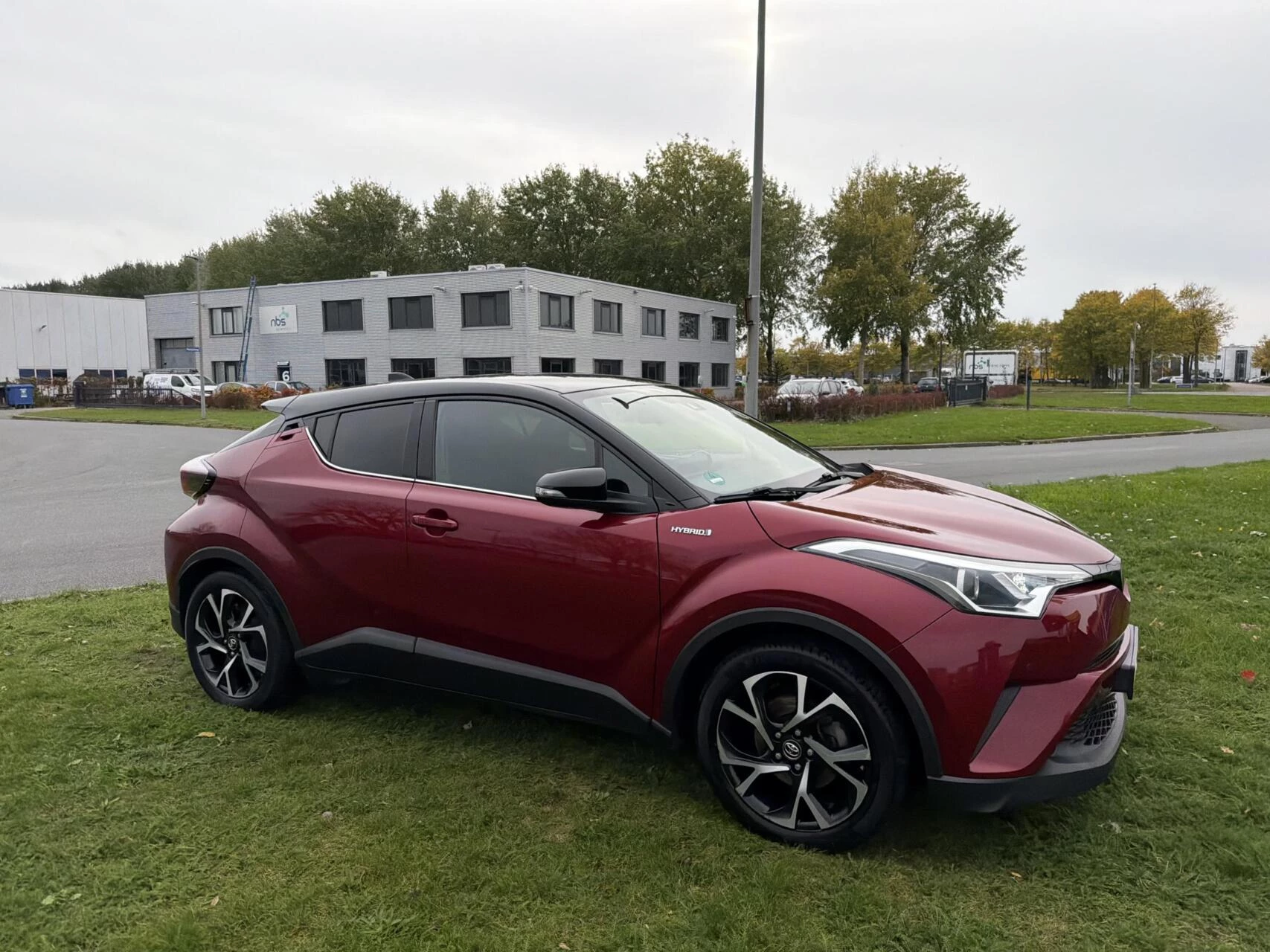 Hoofdafbeelding Toyota C-HR