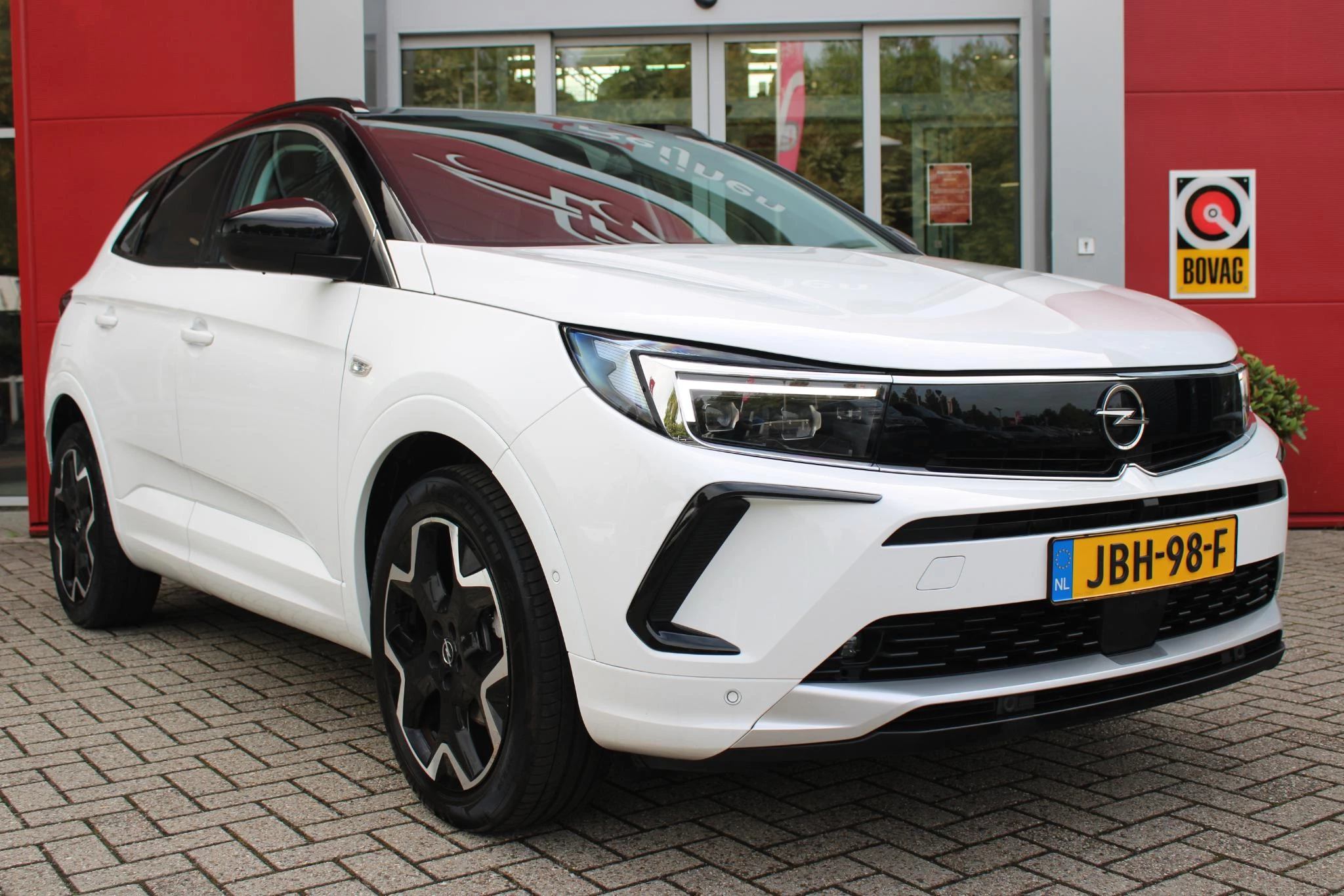 Hoofdafbeelding Opel Grandland