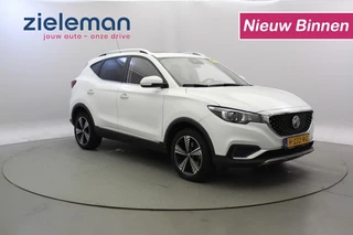 MG ZS Luxury 45 kWh - Carplay, Panorama, Camera, Stoelverw. SOH 86%