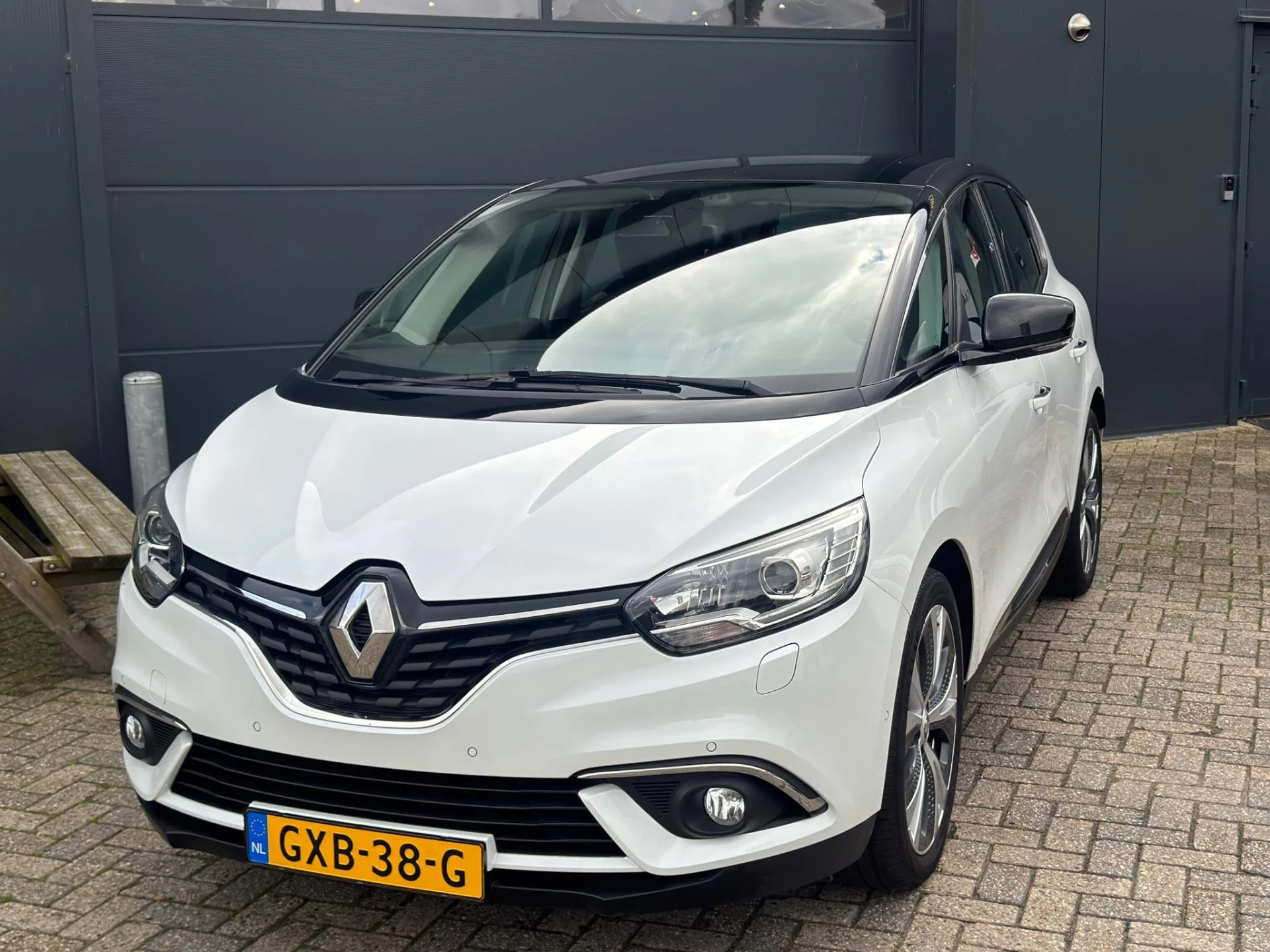 Hoofdafbeelding Renault Scénic