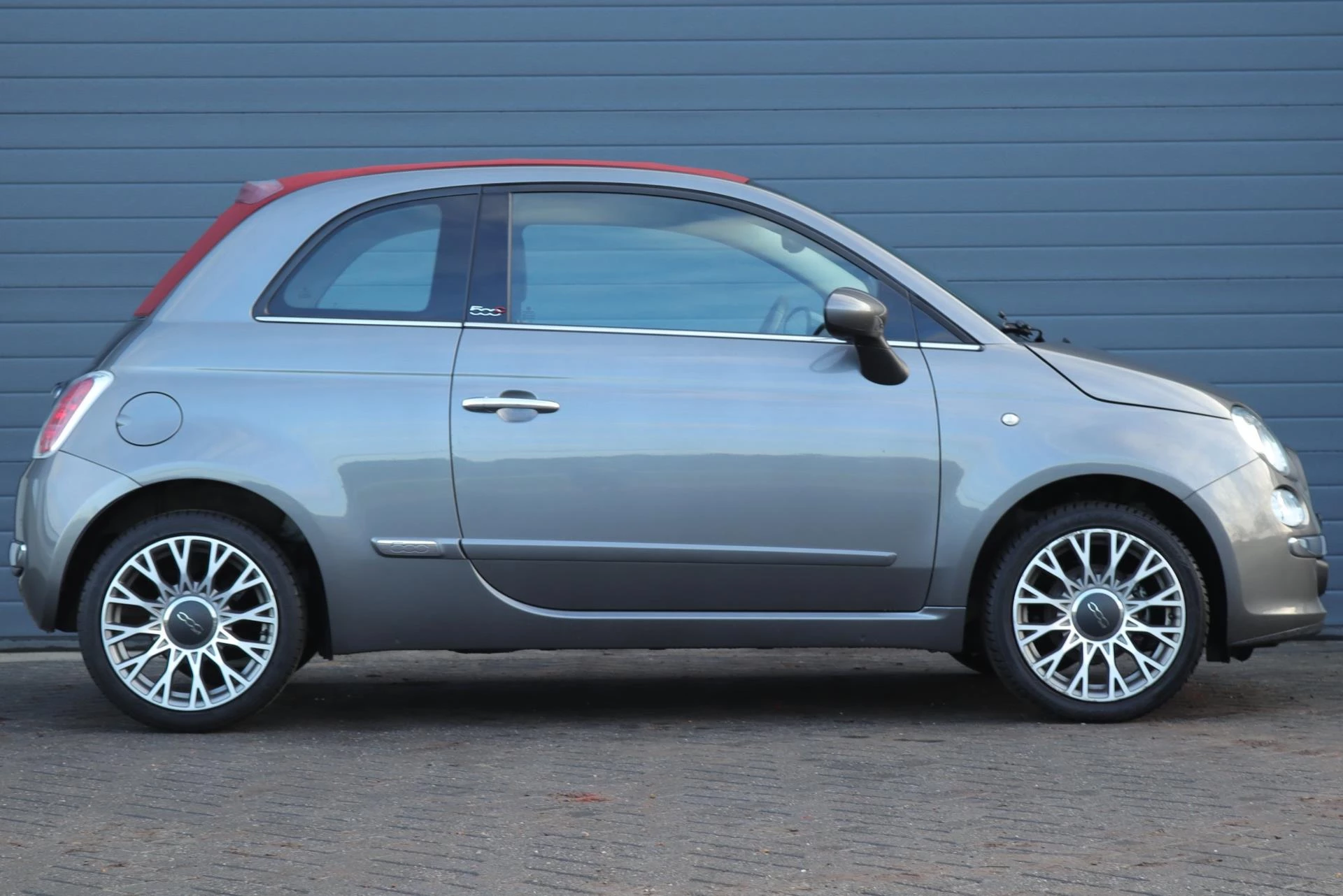 Hoofdafbeelding Fiat 500C