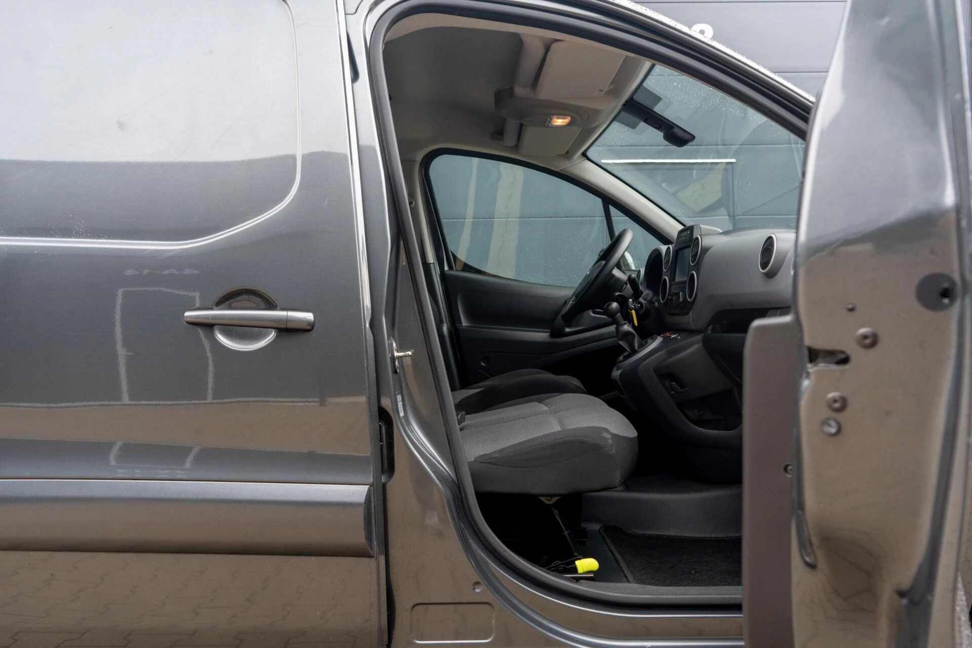 Hoofdafbeelding Peugeot Partner