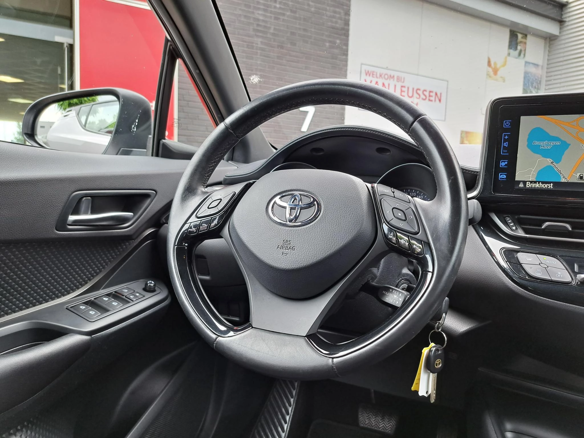 Hoofdafbeelding Toyota C-HR