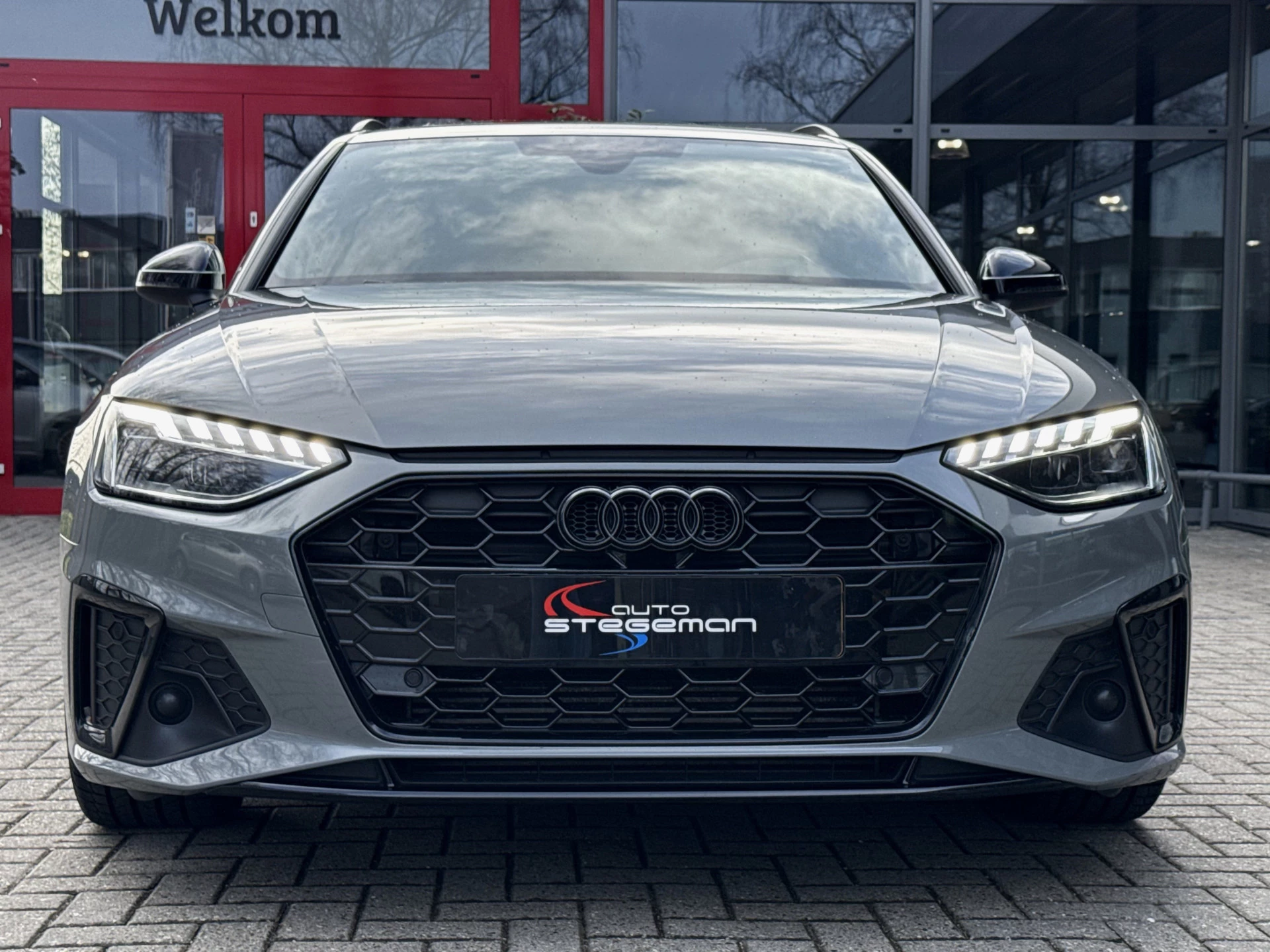 Hoofdafbeelding Audi A4