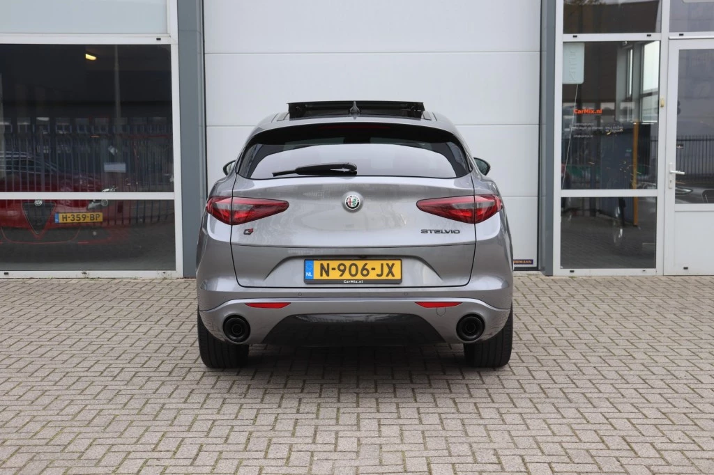 Hoofdafbeelding Alfa Romeo Stelvio