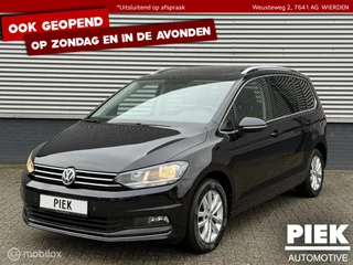 Hoofdafbeelding Volkswagen Touran Volkswagen Touran 1.6 TDI Highline PANORAMADAK EXPORTPRIJS
