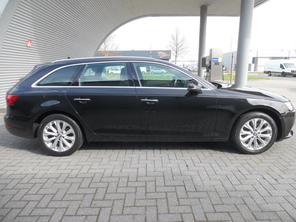 Hoofdafbeelding Audi A4
