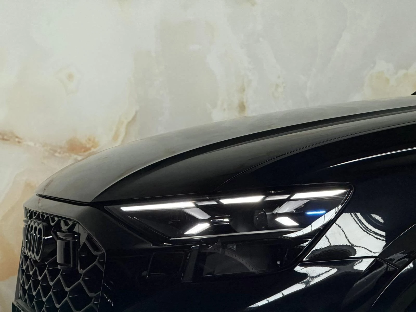 Hoofdafbeelding Audi RSQ8