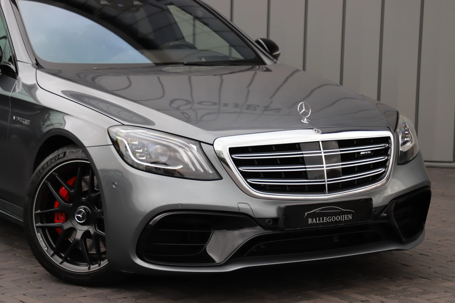 Hoofdafbeelding Mercedes-Benz S-Klasse