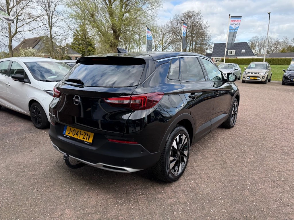Hoofdafbeelding Opel Grandland X