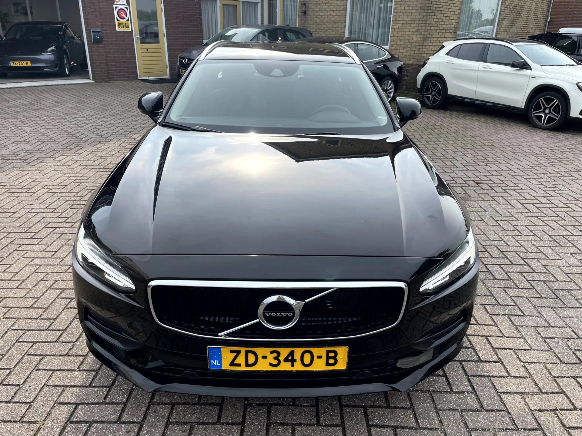 Hoofdafbeelding Volvo V90