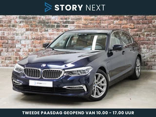 BMW 5 Serie Sedan 530e iPerformance High Executive Luxury Line Automaat / SoH 99% / Live Cockpit Professional / Stoelverwarming / Comfortstoelen / Neerklapbare Achterbank / Adaptieve LED-koplampen / Chrome Line / Achteruitrijcamera / Cruise Control / Sportstuur