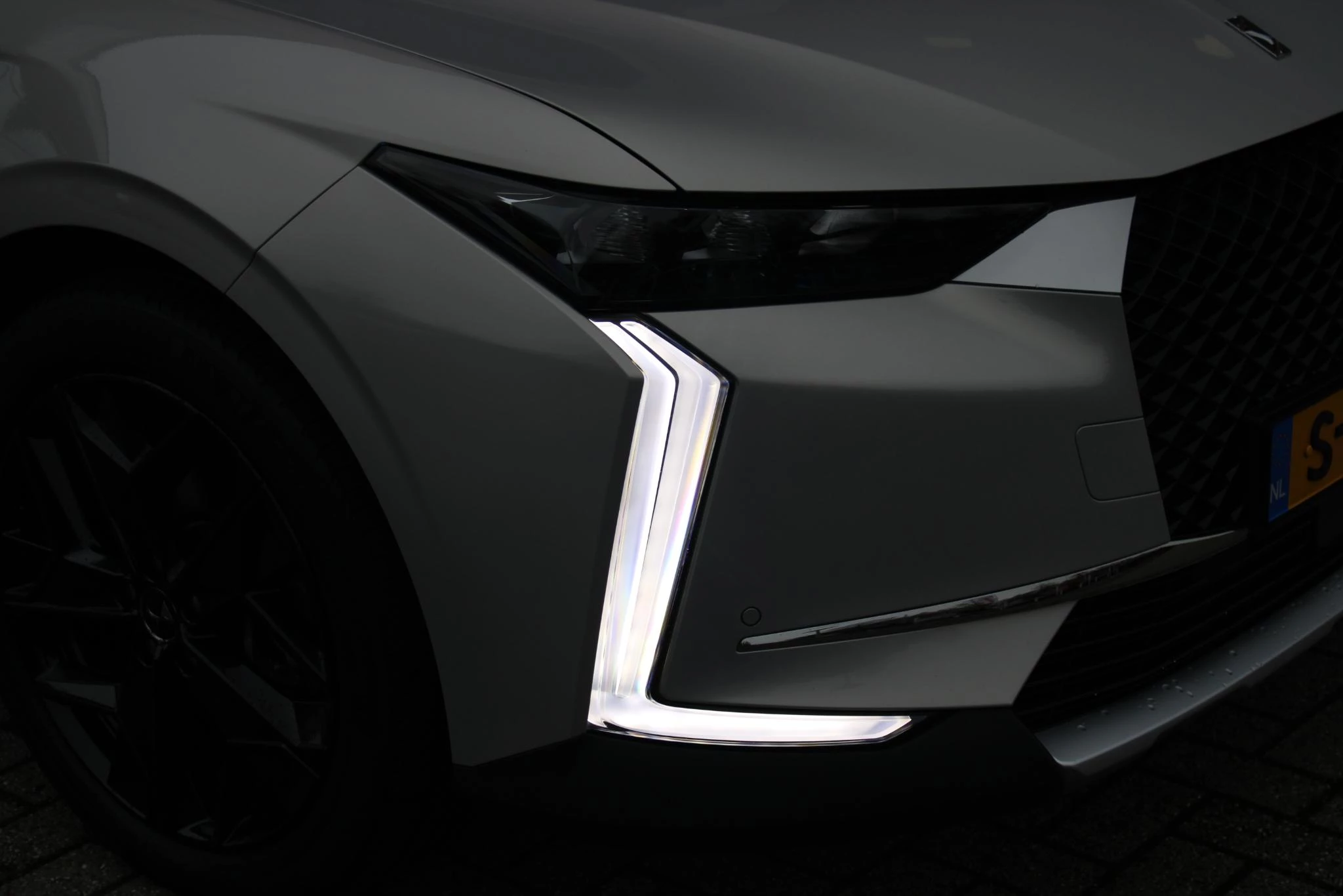 Hoofdafbeelding DS DS 4