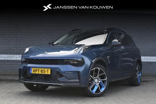 Lynk & Co 01 1.5 / PHEV / Panoramadak / Stoelverwarming / 360-Camera / All season banden
