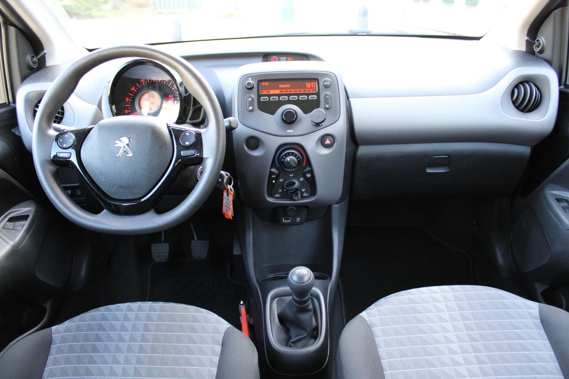 Hoofdafbeelding Peugeot 108