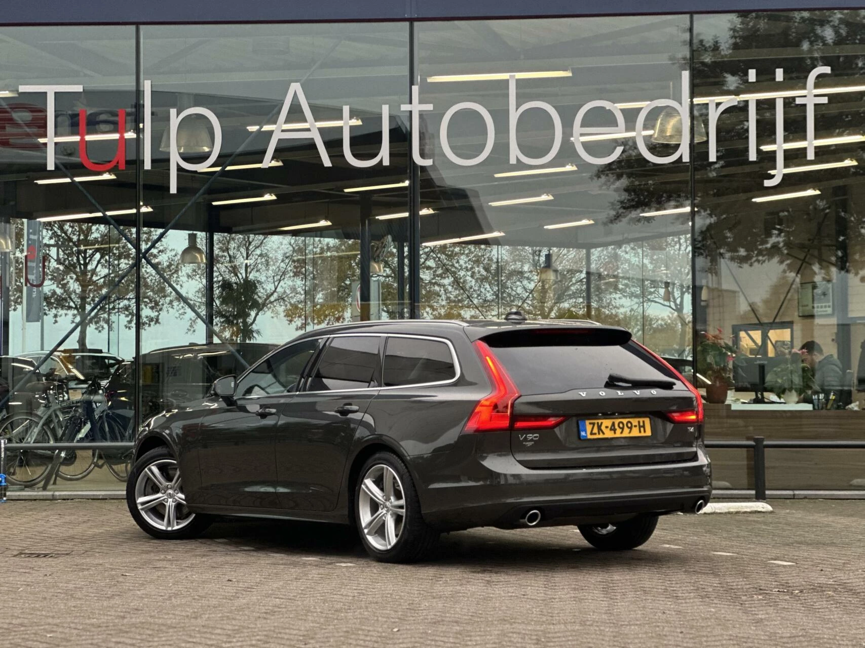 Hoofdafbeelding Volvo V90