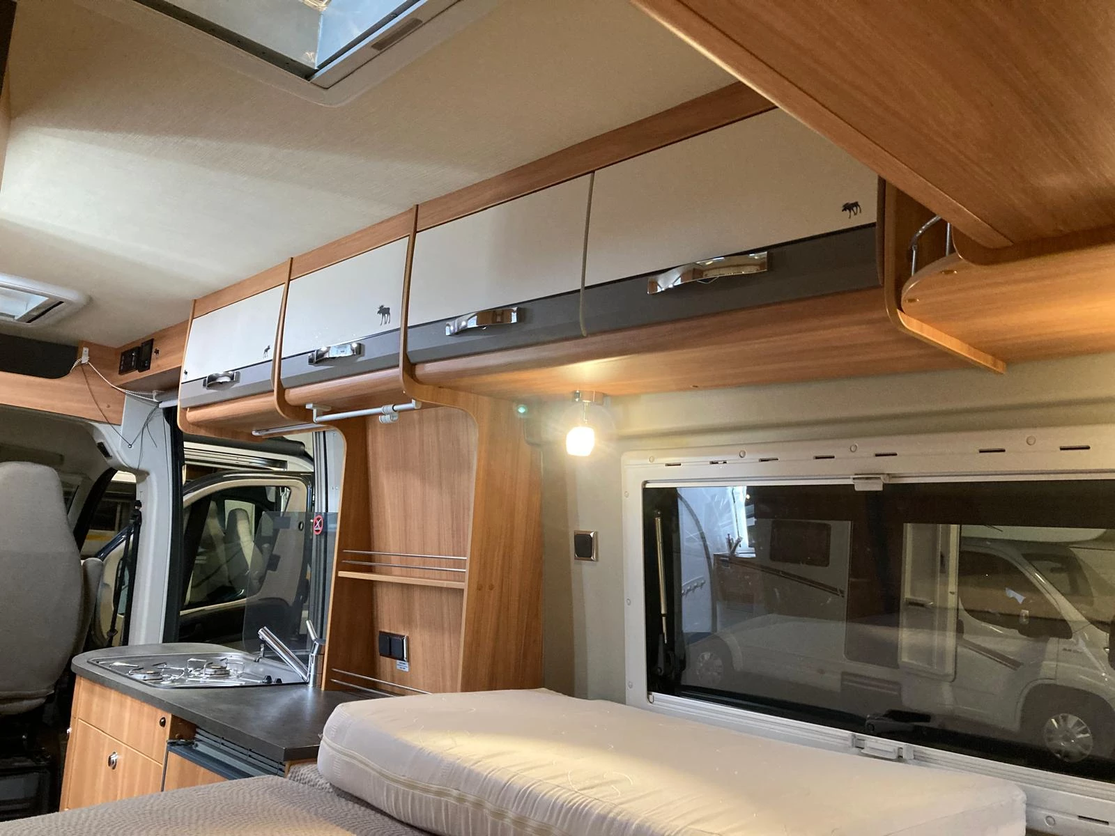 Hoofdafbeelding Pössl Summit 600 Plus H-Line | 163 PK | 2018 | 47.500 km | Zeer compleet