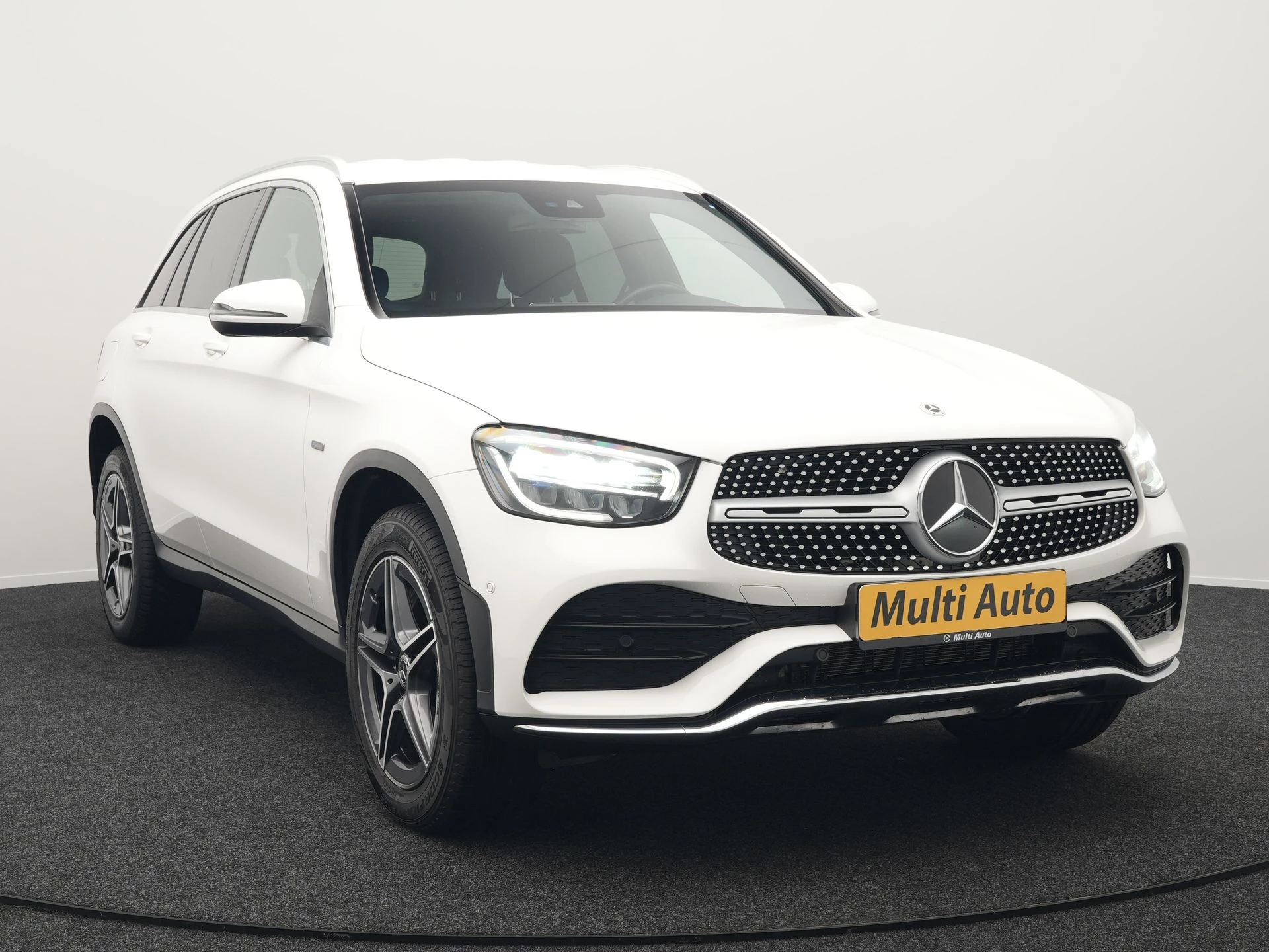 Hoofdafbeelding Mercedes-Benz GLC