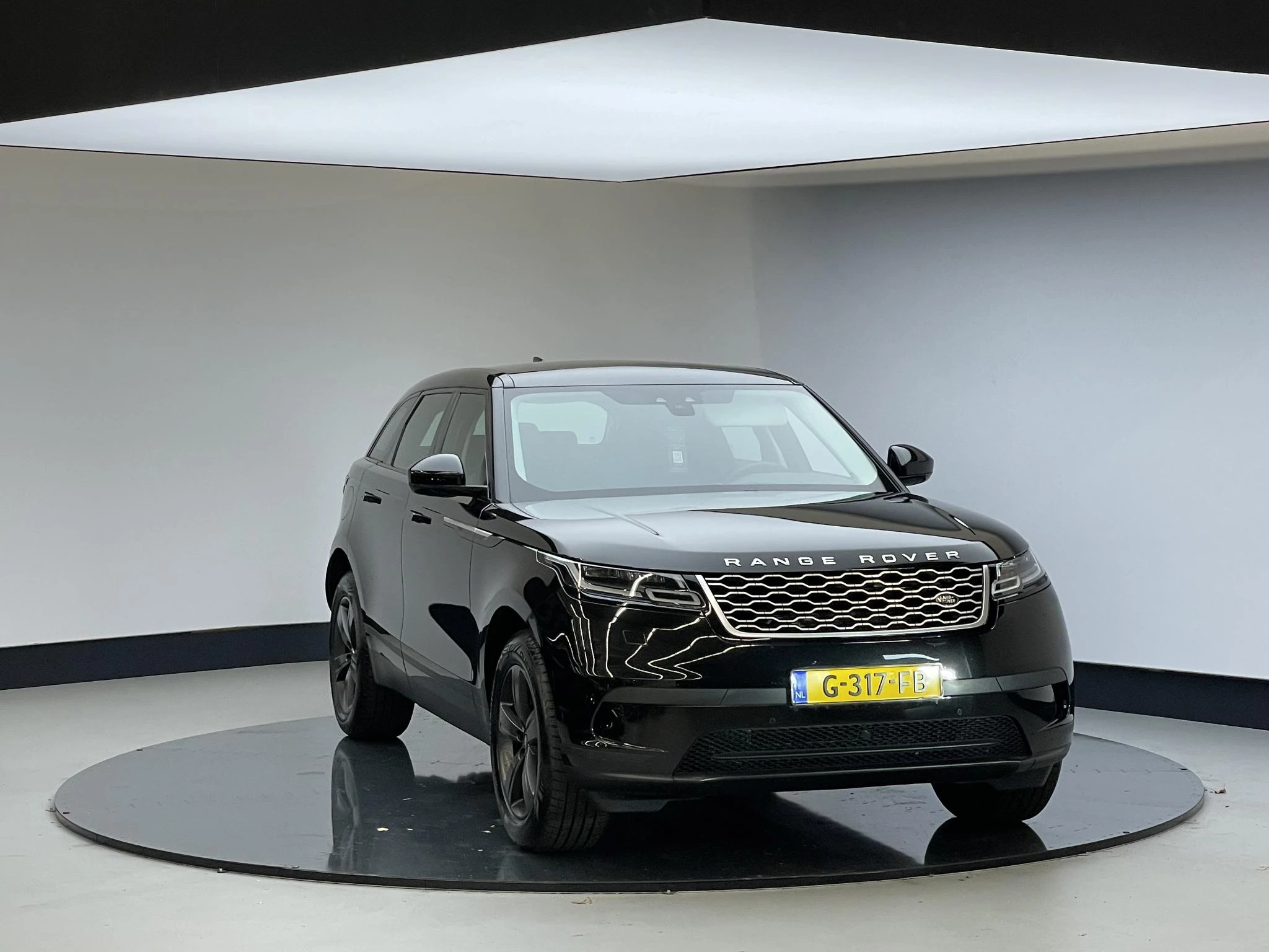 Hoofdafbeelding Land Rover Range Rover Velar