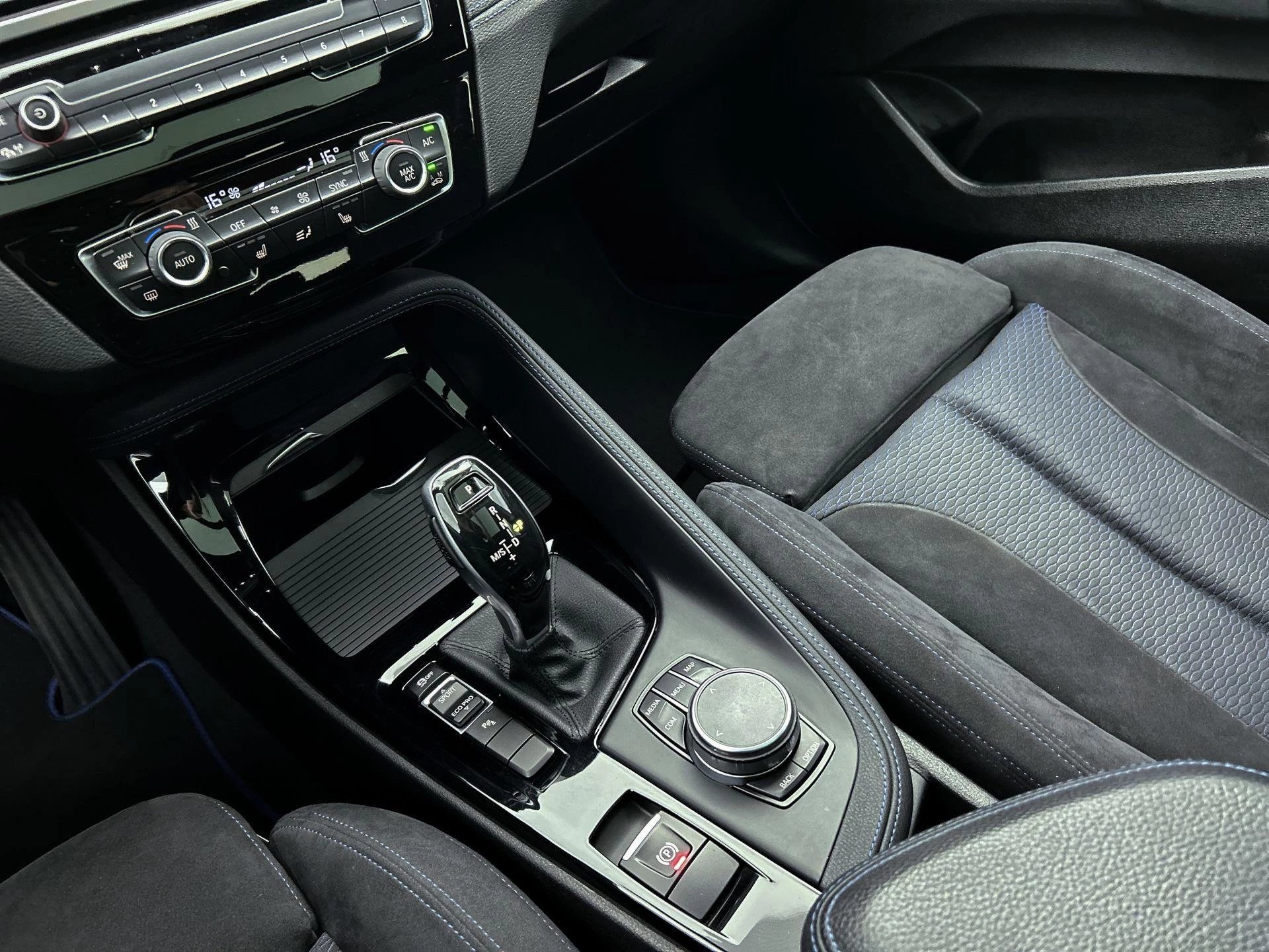 Hoofdafbeelding BMW X2