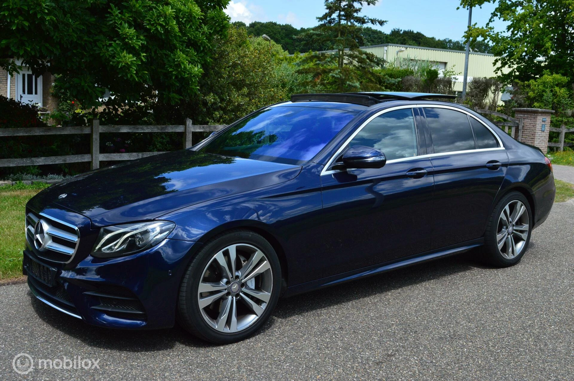 Hoofdafbeelding Mercedes-Benz E-Klasse
