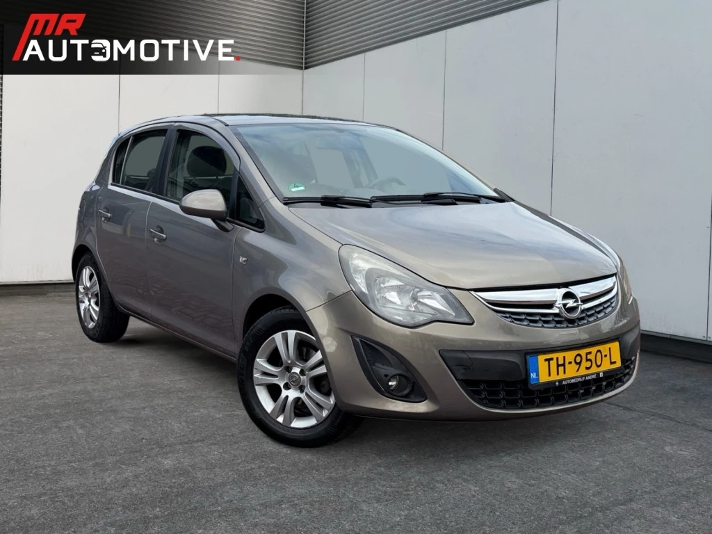 Hoofdafbeelding Opel Corsa