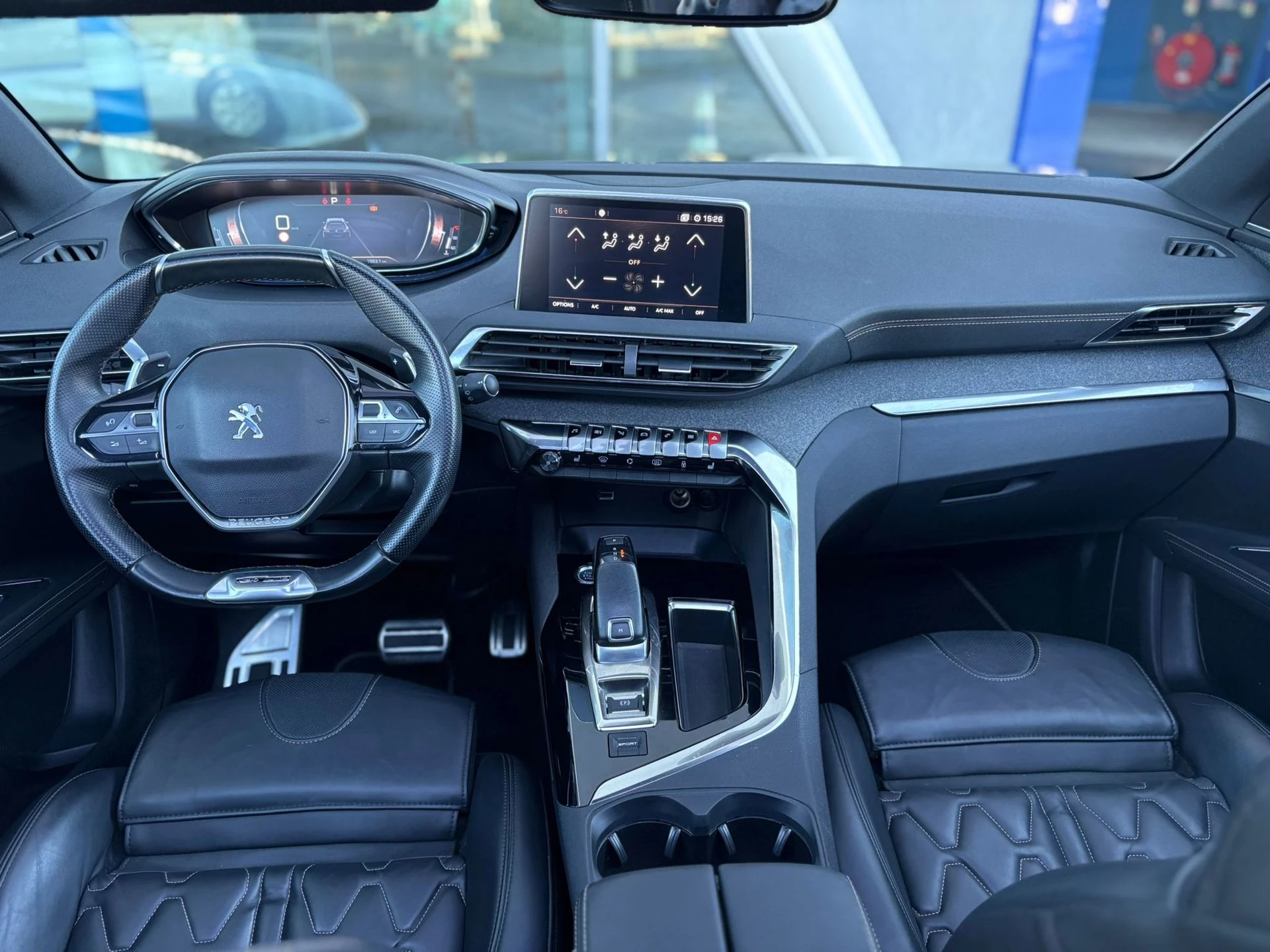 Hoofdafbeelding Peugeot 5008