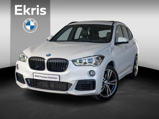 Hoofdafbeelding BMW X1 BMW X1 xDrive20i | High Executive | M Sportpakket | Achteruitrijcamera | Panoramadak | Stoelverwarming | Head-Up Display