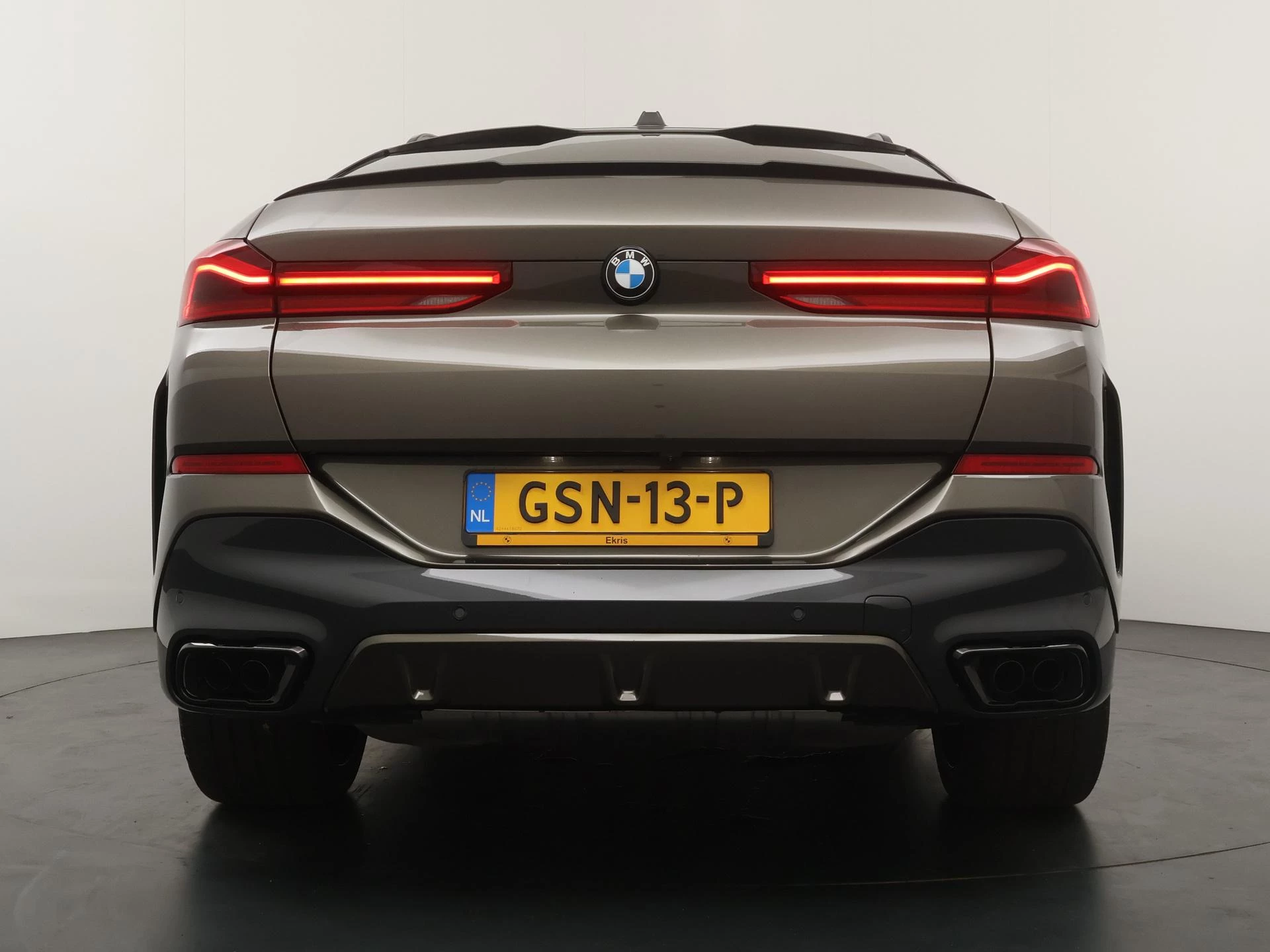 Hoofdafbeelding BMW X6