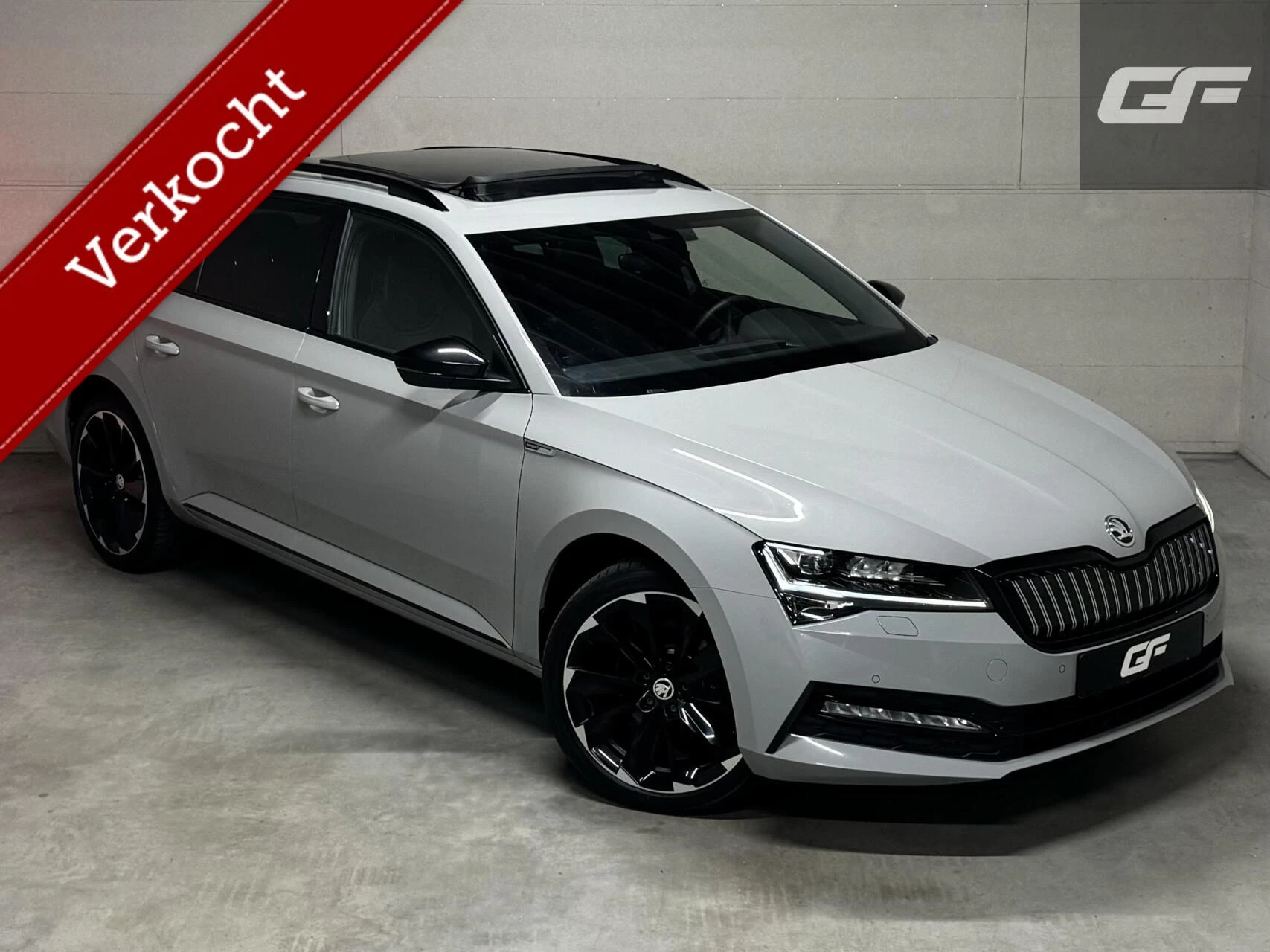 Hoofdafbeelding Škoda Superb