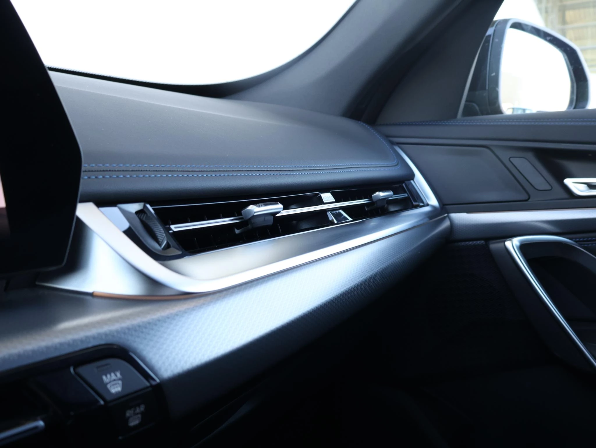 Hoofdafbeelding BMW iX1