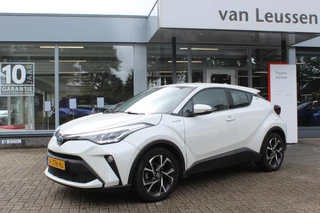 Hoofdafbeelding Toyota C-HR Toyota C-HR 2.0 HYBRID DYNAMIC TREKHAAK LED NAVI CAMERA KEYLESS 18'LM-VELGEN AD-CRUISE CLIMA