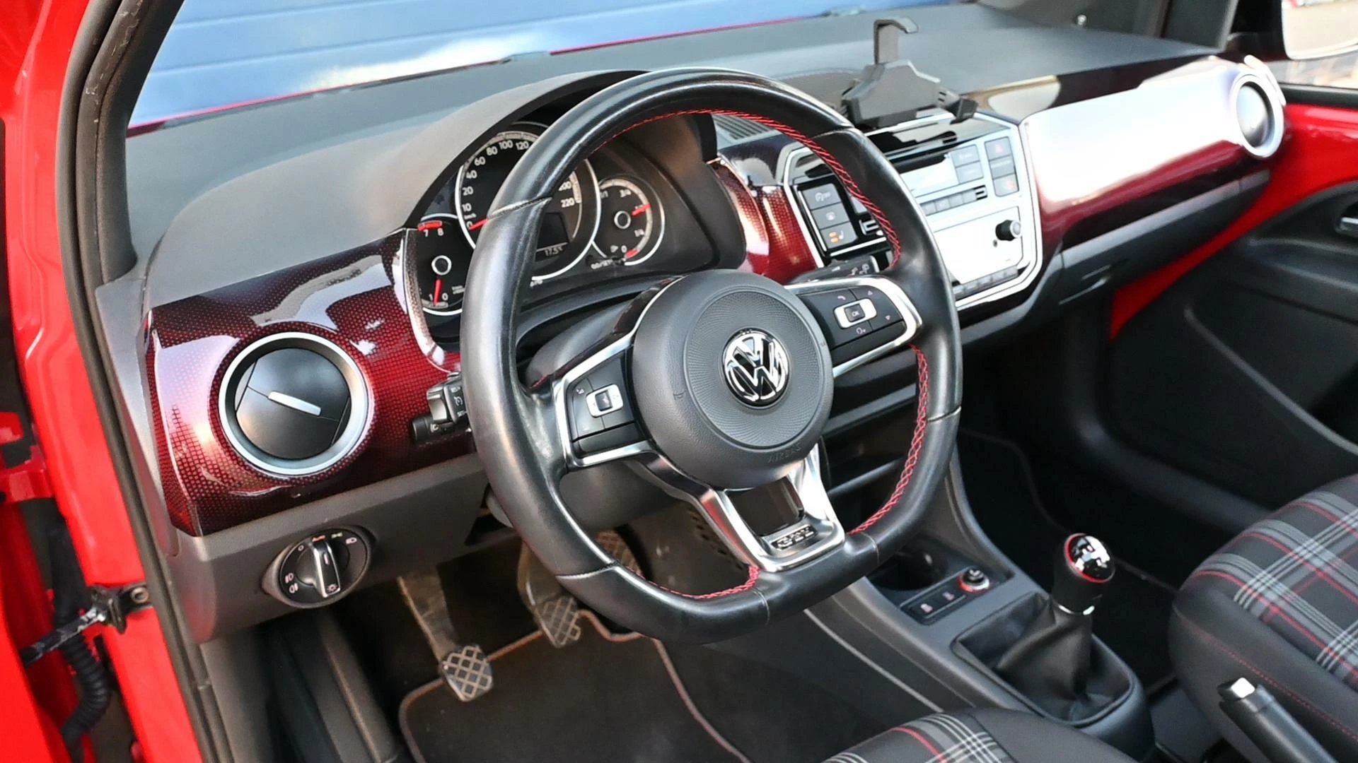Hoofdafbeelding Volkswagen up!