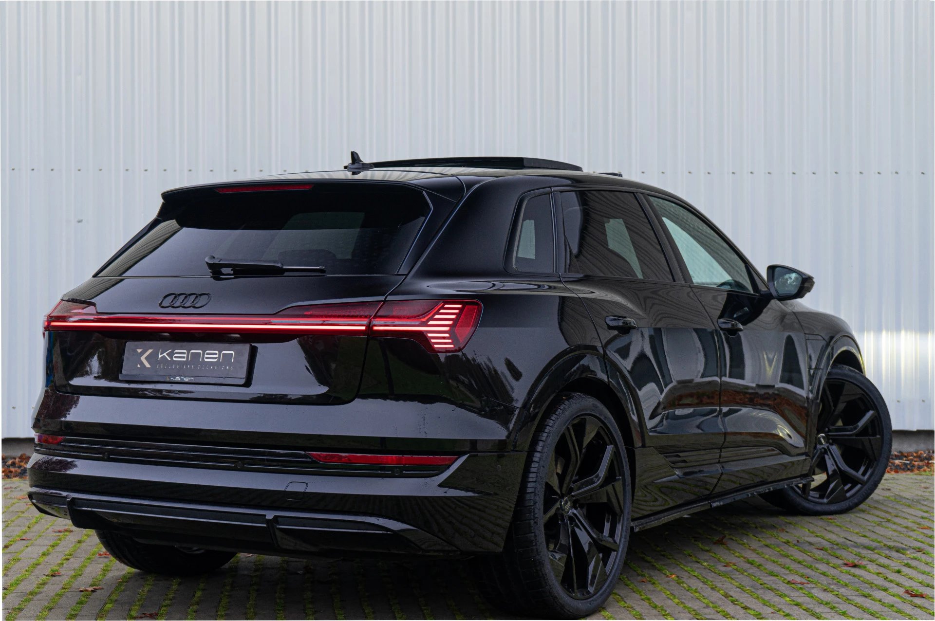 Hoofdafbeelding Audi e-tron