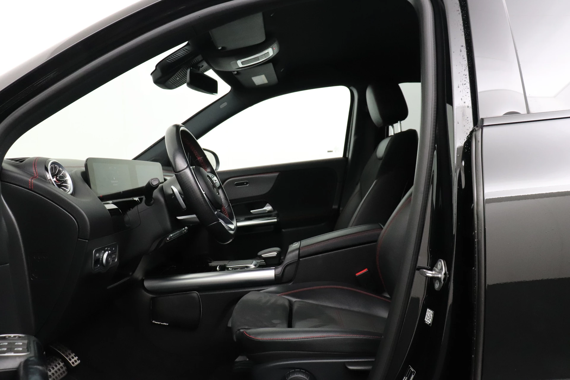 Hoofdafbeelding Mercedes-Benz EQA