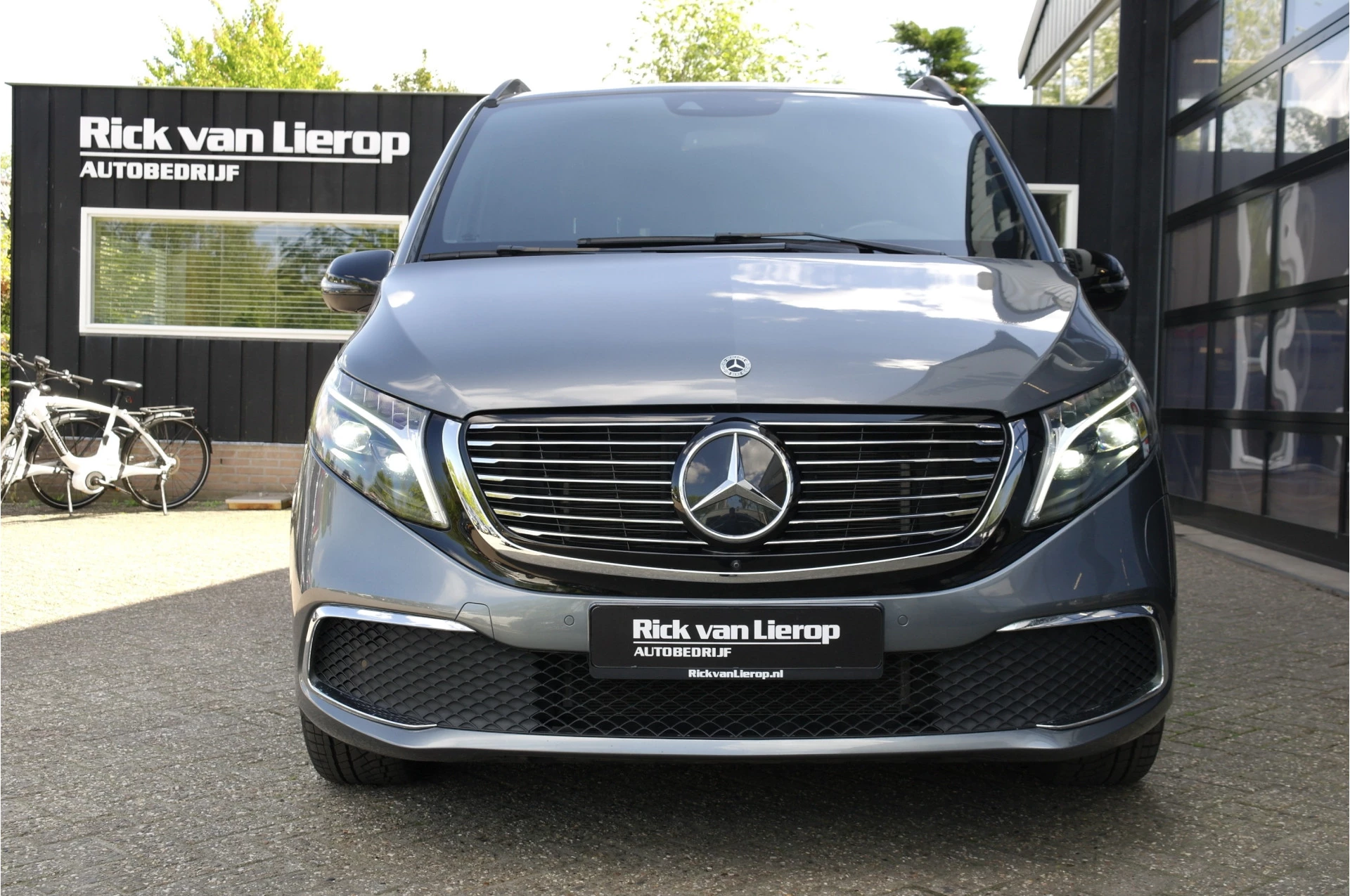Hoofdafbeelding Mercedes-Benz EQV