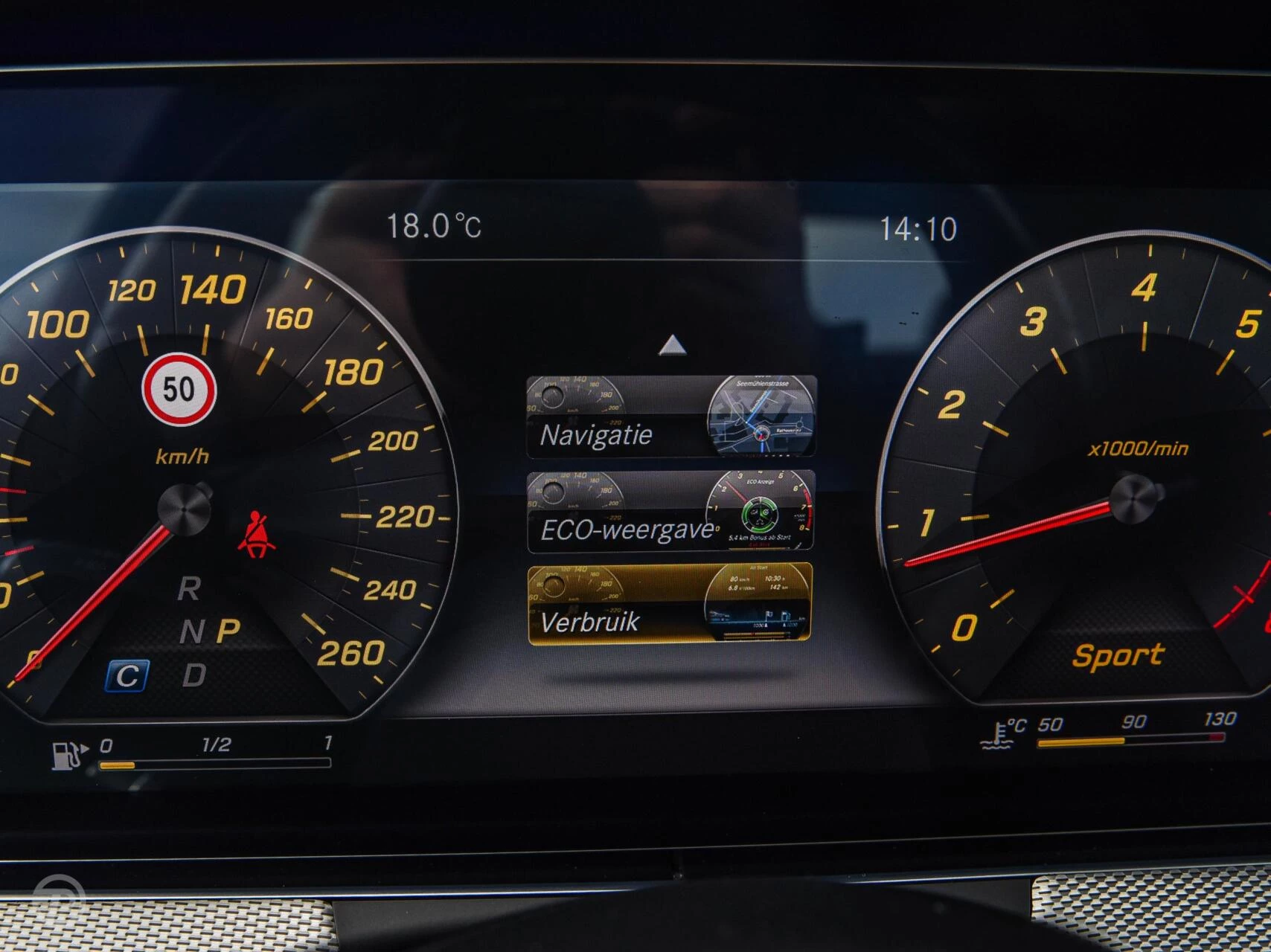Hoofdafbeelding Mercedes-Benz E-Klasse