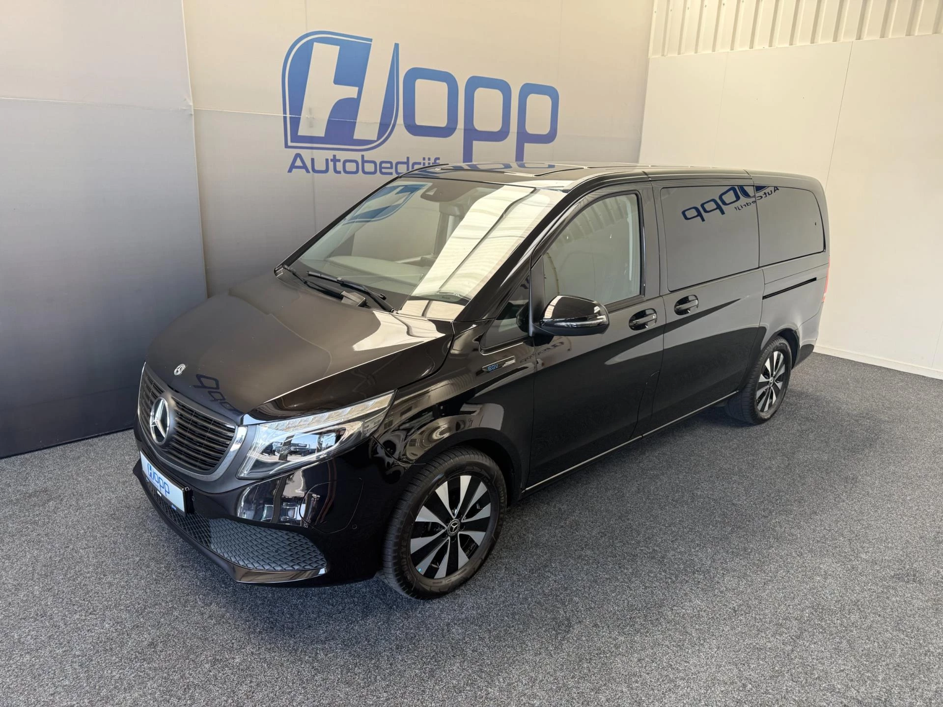 Hoofdafbeelding Mercedes-Benz EQV