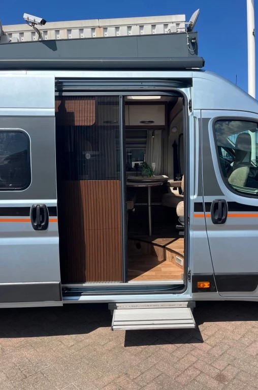 Hoofdafbeelding Pössl Globecar 640 Enkele Bedden Airco