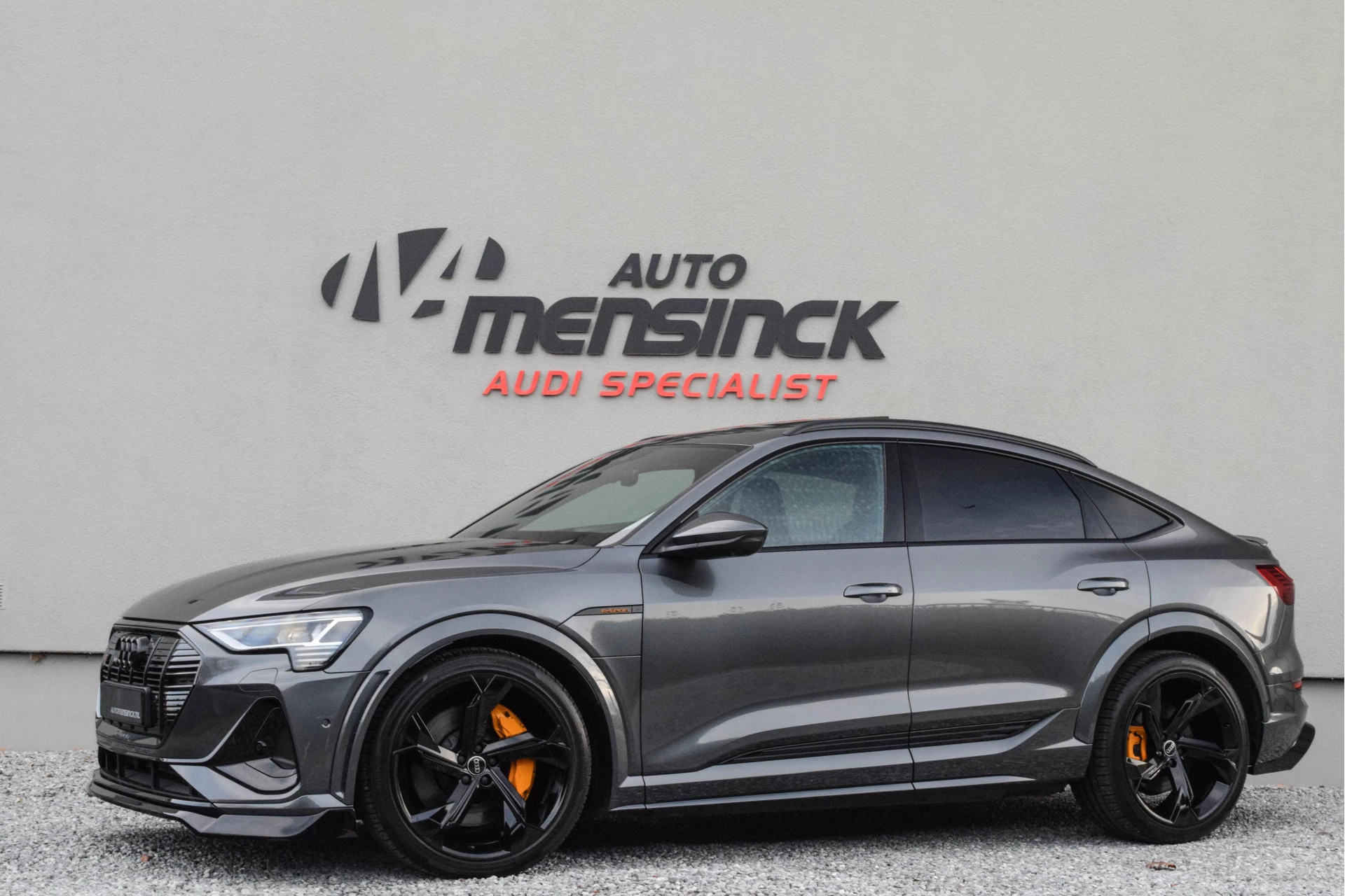 Hoofdafbeelding Audi e-tron