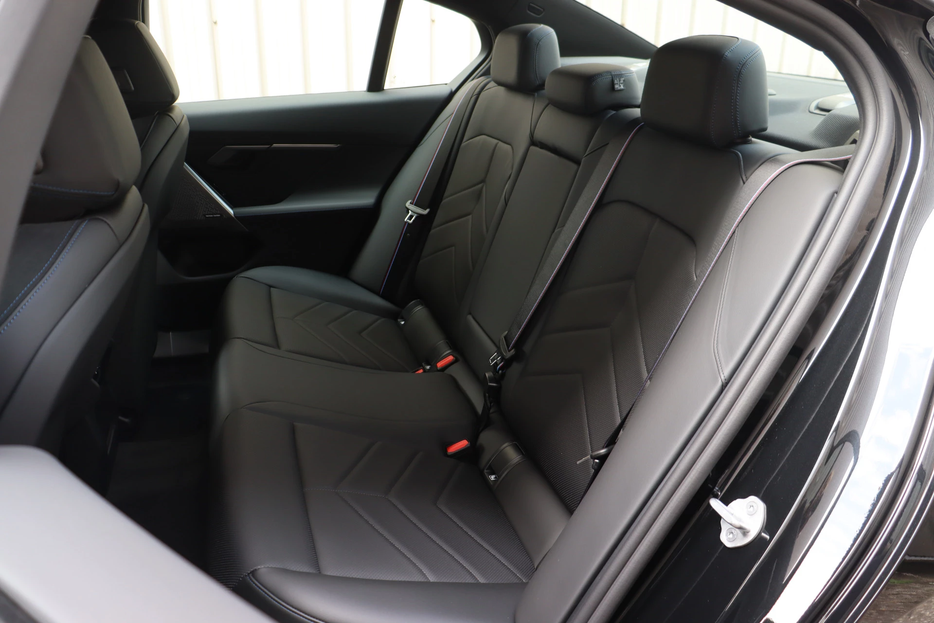 Hoofdafbeelding BMW i5