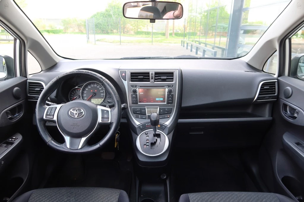 Hoofdafbeelding Toyota Verso-S