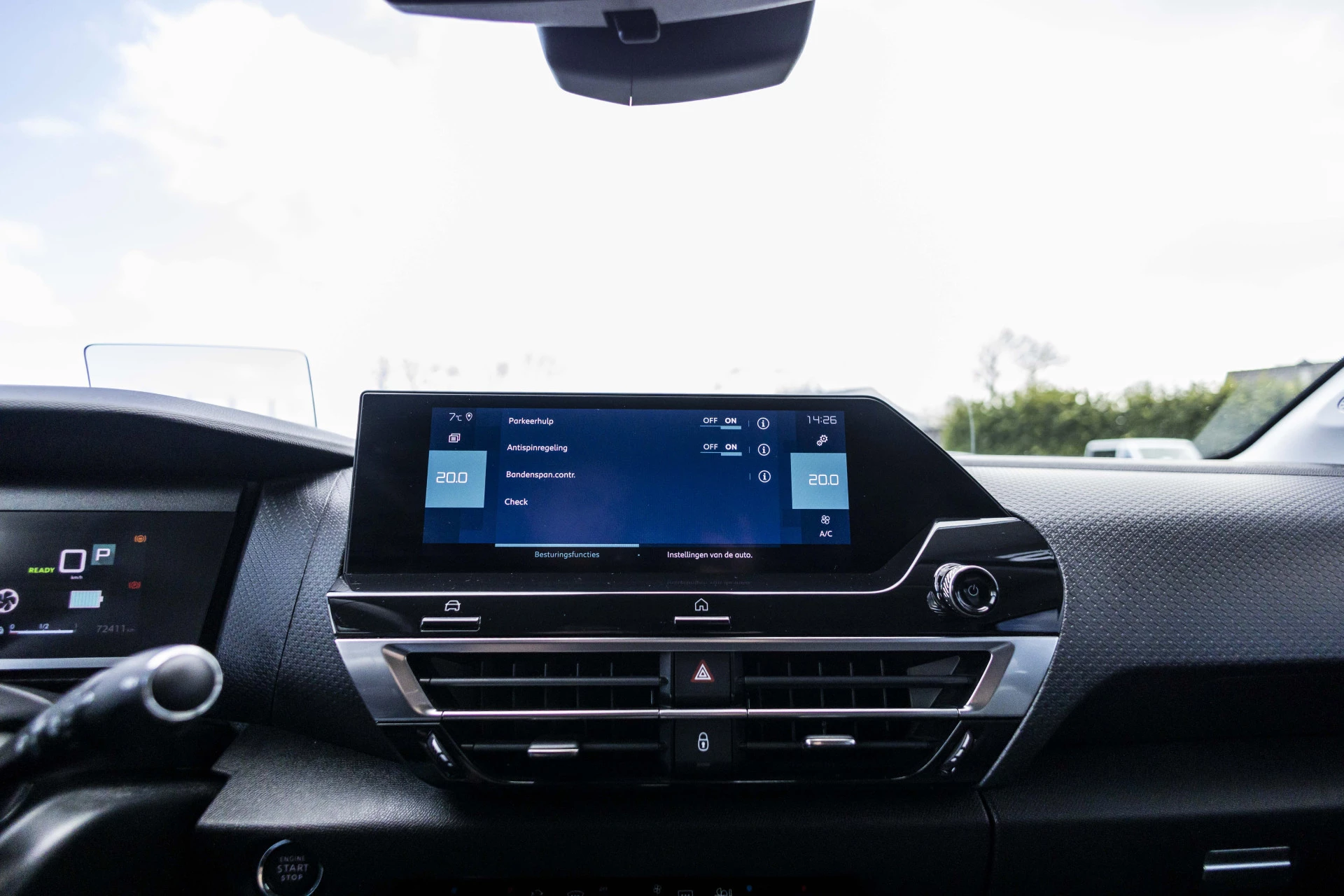 Hoofdafbeelding Citroën ë-C4