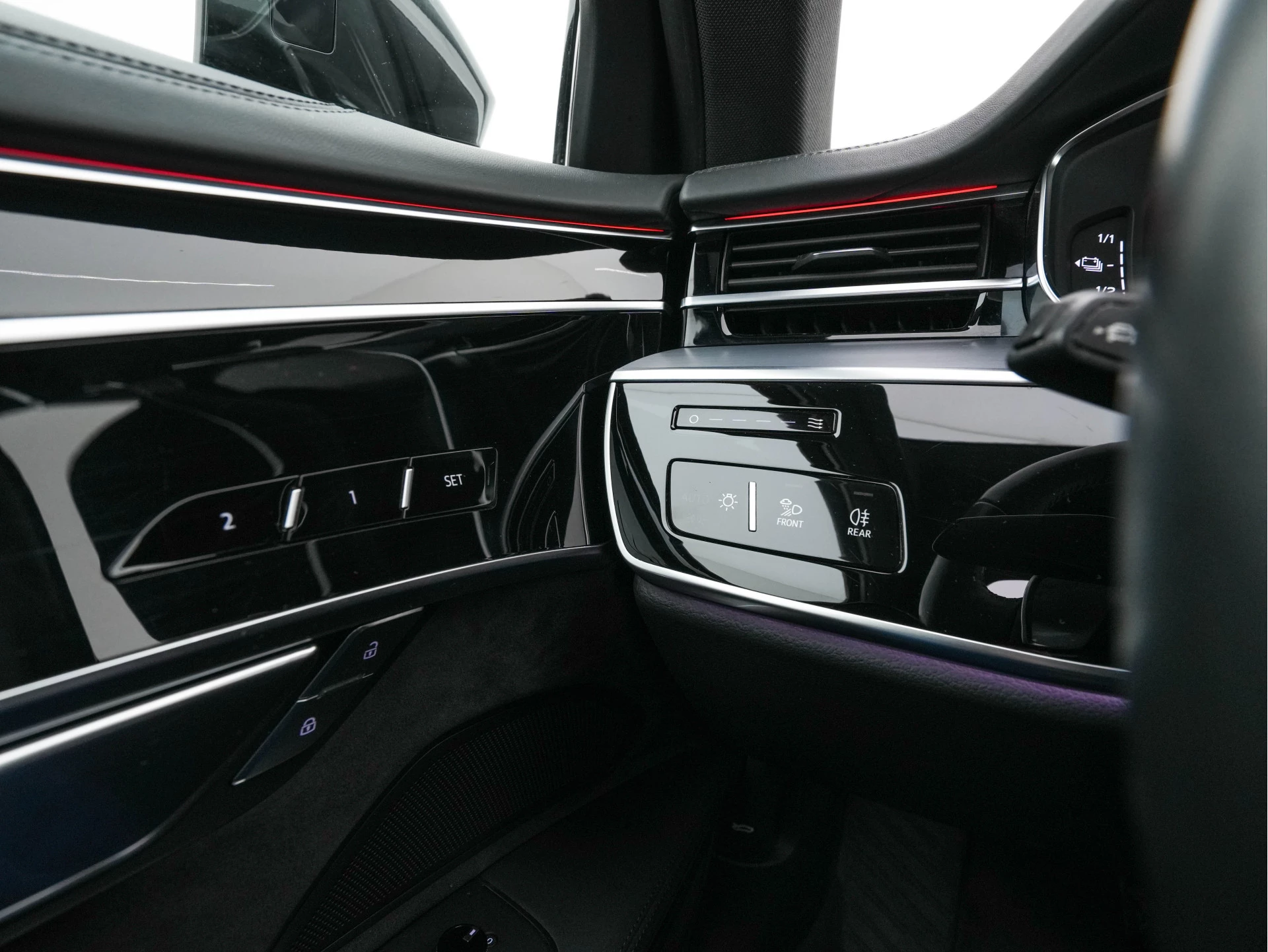 Hoofdafbeelding Audi A8