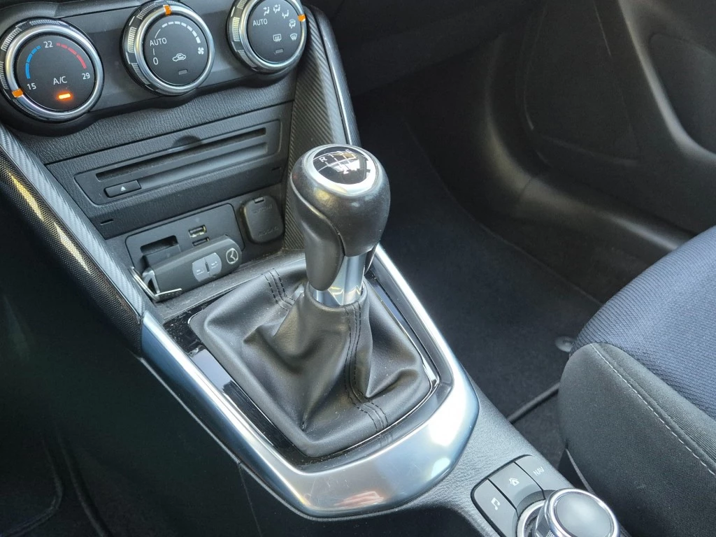 Hoofdafbeelding Mazda 2