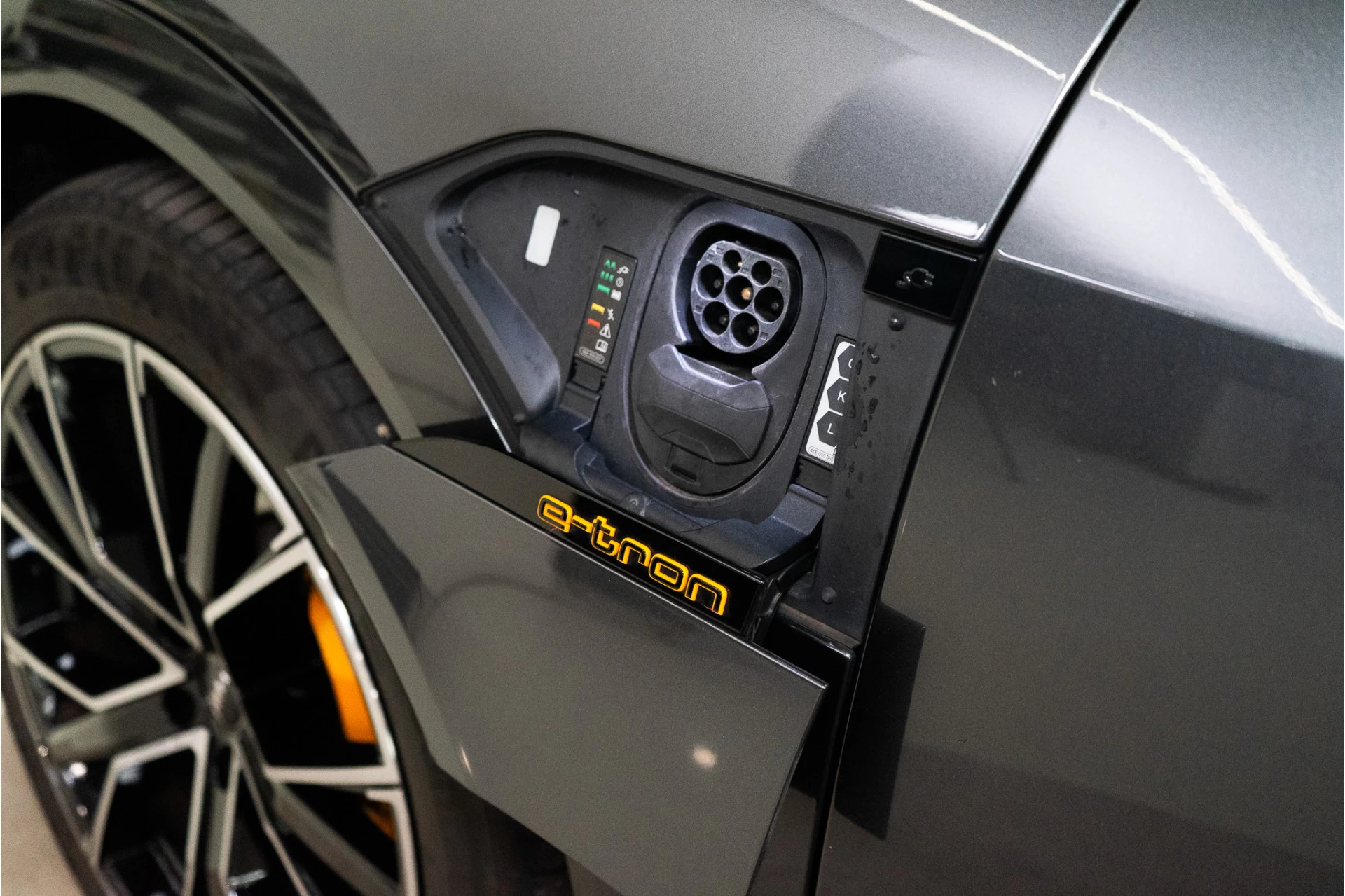 Hoofdafbeelding Audi e-tron