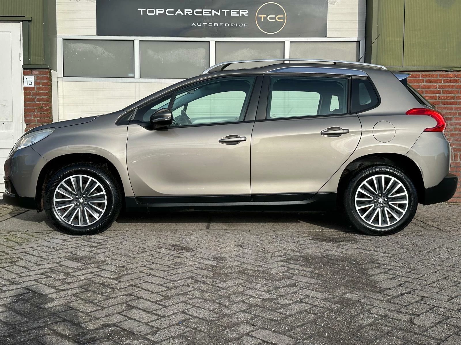 Hoofdafbeelding Peugeot 2008