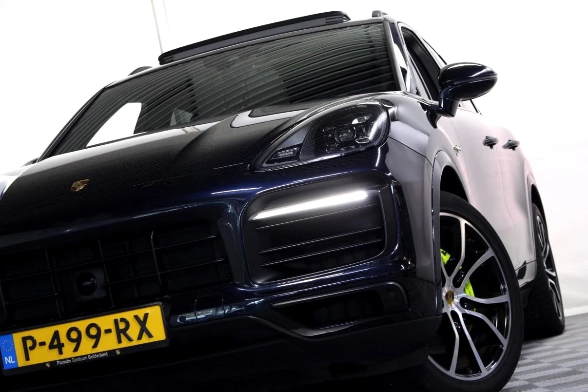 Hoofdafbeelding Porsche Cayenne