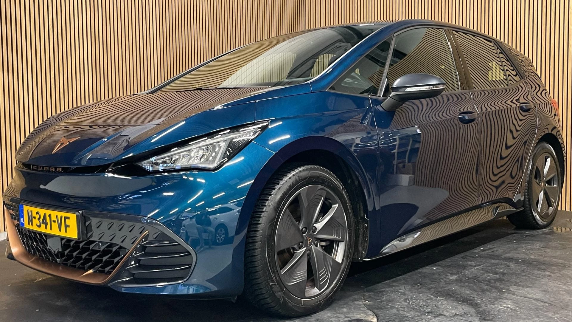 Hoofdafbeelding CUPRA Born