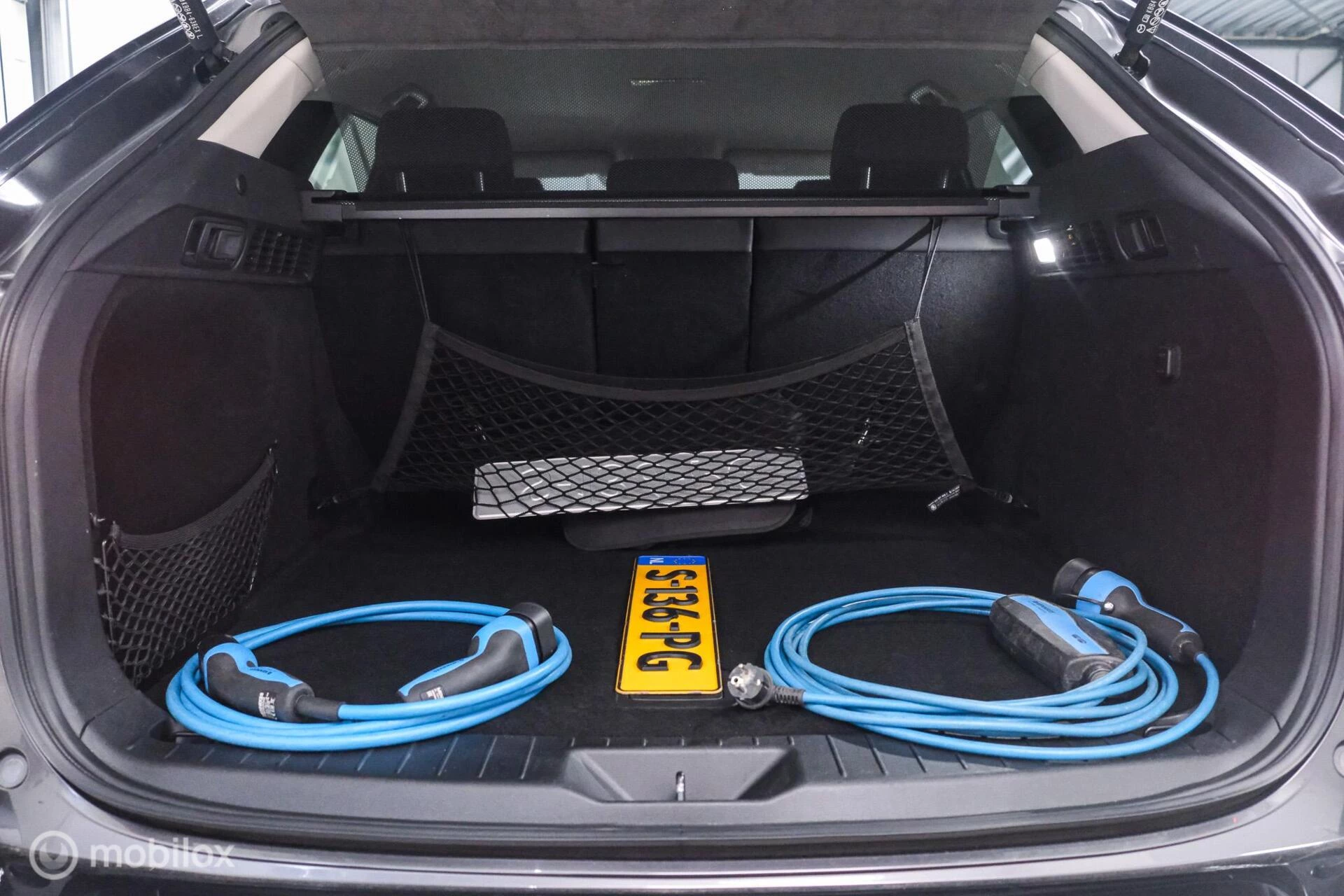 Hoofdafbeelding Mazda CX-60